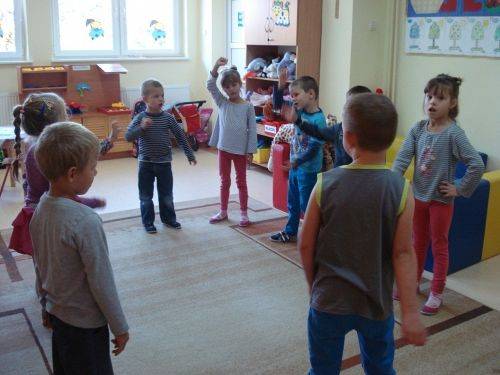 Grafika #21: Jesień w sadzie