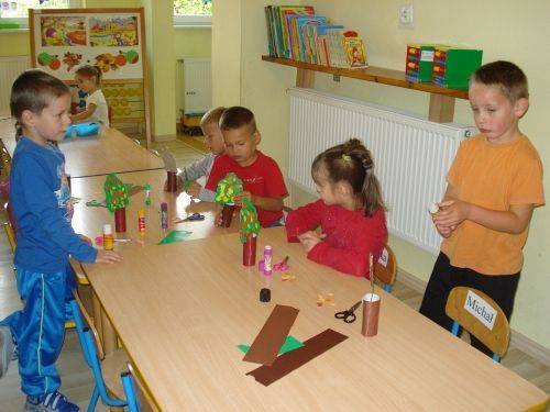 Grafika #5: Jesień w sadzie