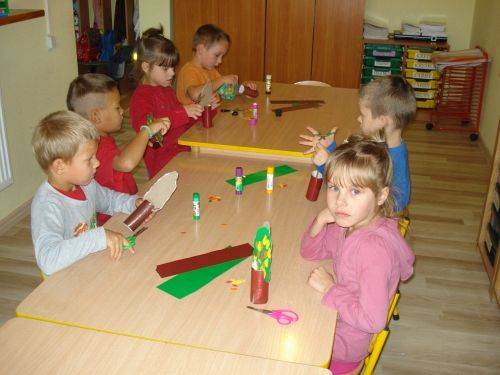 Grafika #9: Jesień w sadzie