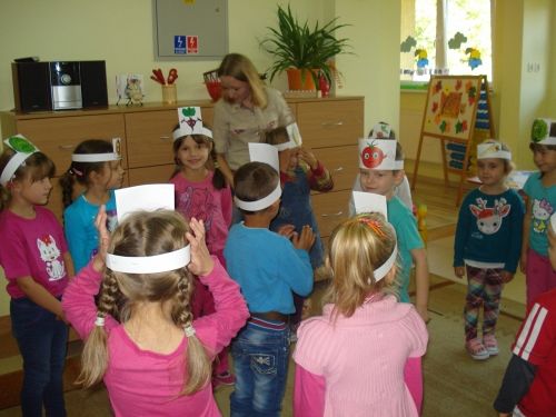 Grafika #19: Jesień na działce