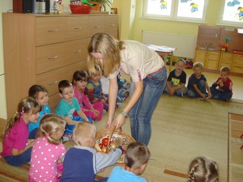 Grafika #10: Jesień na działce