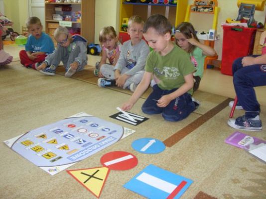 Grafika #0: Bezpieczna droga do przedszkola