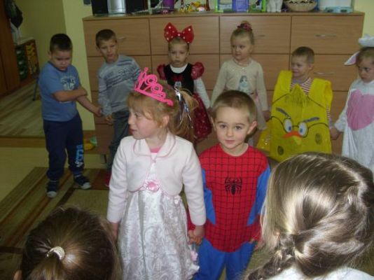 Grafika #0: Dzień Postaci z Bajek