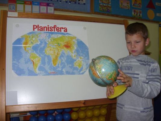 Grafika #2: "Mamo, tato , wolę wodę!"