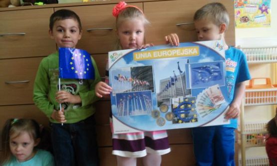 Grafika #1: Przedszkolaki poznają Europę
