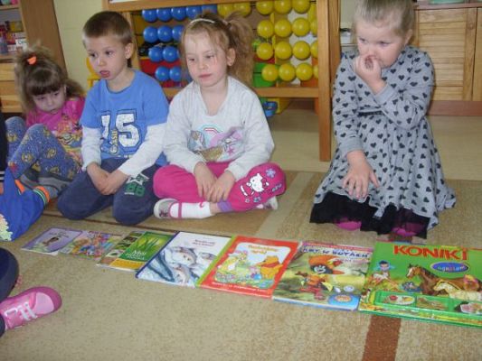 Grafika #2: Dzień Książki