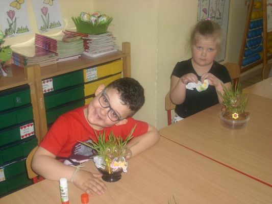 Grafika #2: TRADYCJE WIELKANOCNE