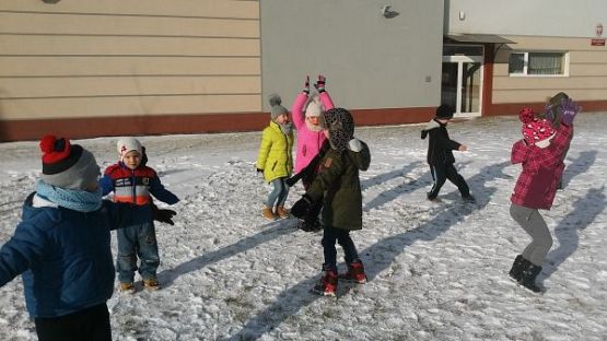 Grafika #6: Zimowe zabawy