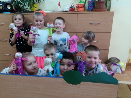 Grafika #0: Lalkowe teatrzyki