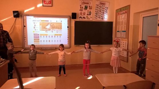 Grafika #4: Dzień Ptaków