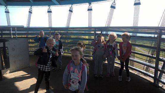 Grafika #1: Przedszkolaki w Gniewinie