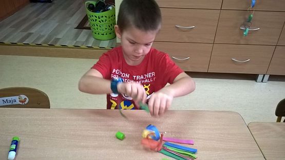 Grafika #2: Przedświąteczny czas