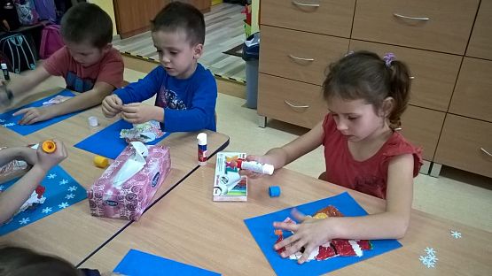 Grafika #1: Imieniny Świętego Mikołaja