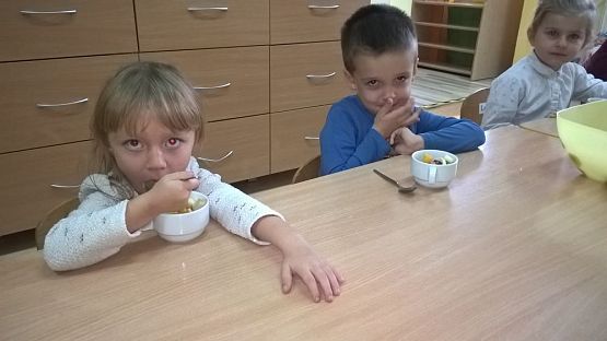 Grafika #8: Dzień Zdrowego Odżywiania