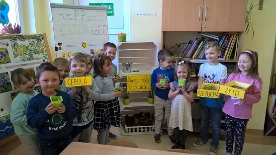 Grafika #2: Witamy wiosnę