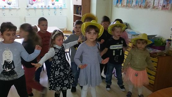 Grafika #10: Andrzejki