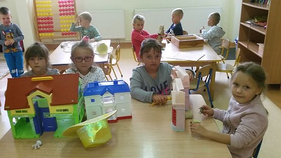 Grafika #1: Znowu w przedszkolu