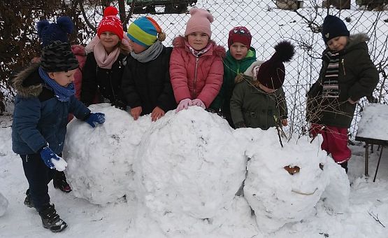 Grafika #4: Zimowe zabawy