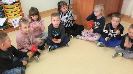 Grafika #7: Świąteczny czas