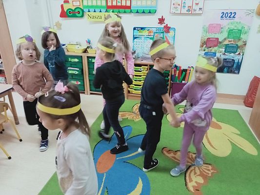 Grafika #7: Październik w Oddziale Przedszkolnym