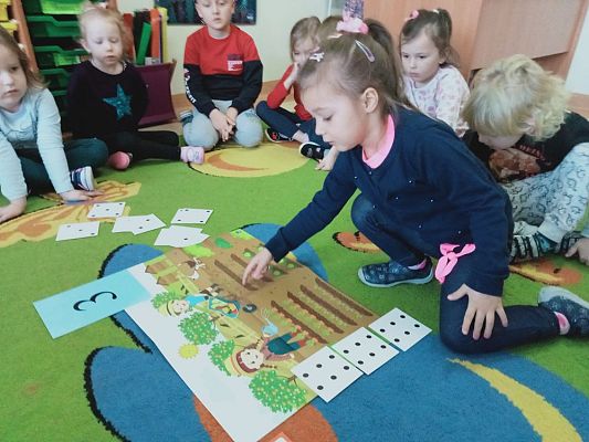 Grafika #5: Październik w Oddziale Przedszkolnym