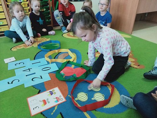 Grafika #6: Październik w Oddziale Przedszkolnym