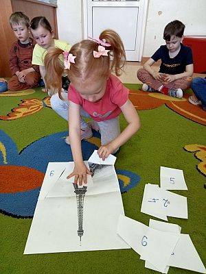 Grafika #1: Maj w Oddziale Przedszkolnym