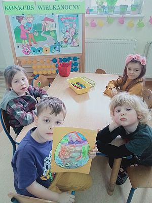 Grafika #6: W oczekiwaniu na Wielkanoc