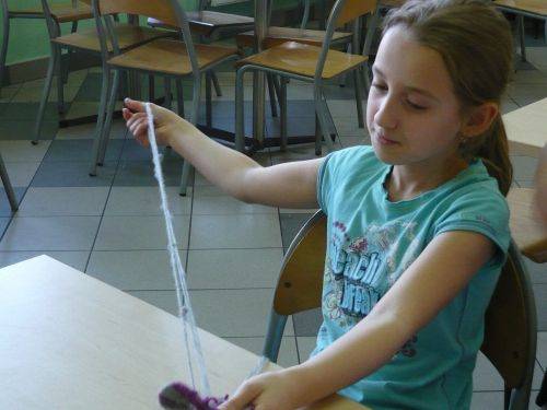 Grafika #8: Jak dawniej na Kaszubach robiono pompony?