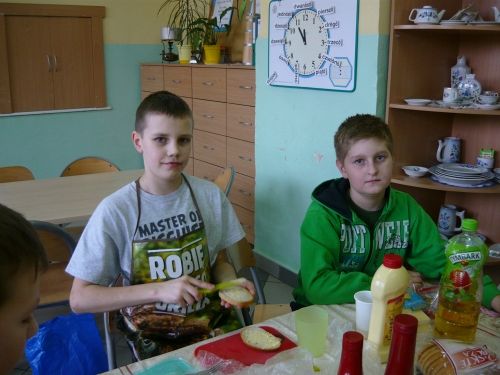 Grafika #4: Uwielbiane przez wszystkich kanapki na ciepło