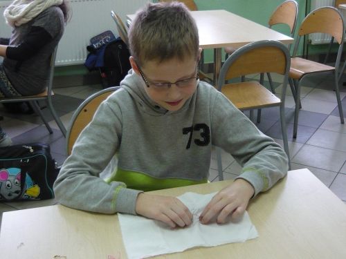 Grafika #4: Wyszywamy serwetkę haftem kaszubskim