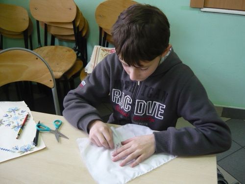 Grafika #5: Wyszywamy serwetkę haftem kaszubskim