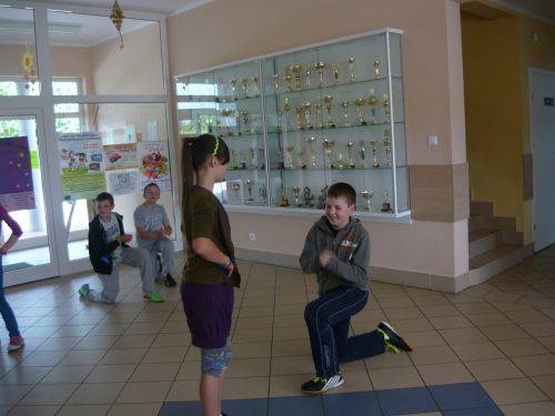 Grafika #5: Taniec ludowy na zajęciach języka kaszubskiego