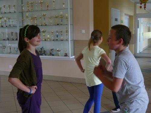 Grafika #0: Taniec ludowy na zajęciach języka kaszubskiego