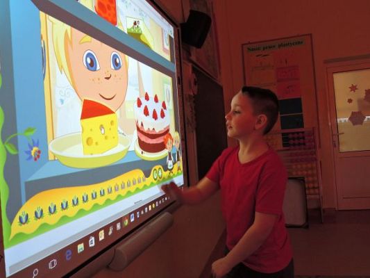 Grafika #2: Zajęcia z tablicą interaktywną