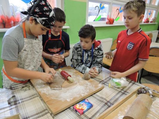 Grafika #13: Pieczemy pierniki