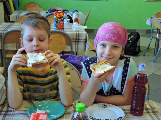 Grafika #4: Kulinarna przygoda w klasie III