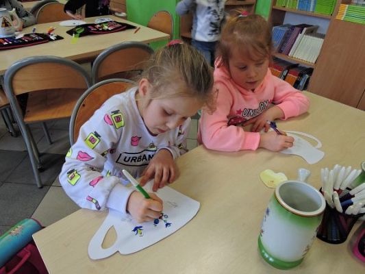 Grafika #0: Ozdabiamy porcelanę kaszubską