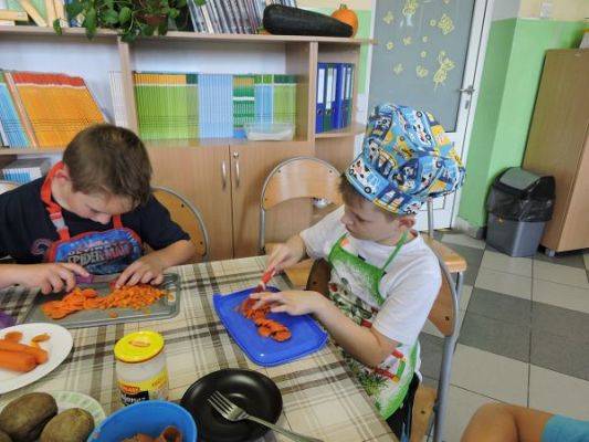 Grafika #0: Kaszubska sałatka - kl. III