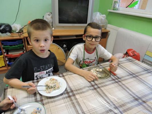 Grafika #5: Najmłodsi uczniowie i sałatka kaszubska