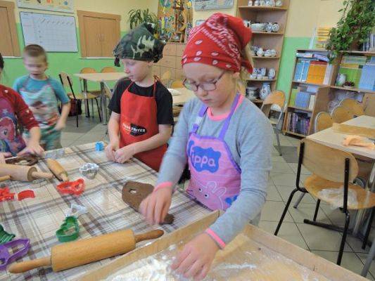 Grafika #4: Pieczemy pierniki - klasa I i II