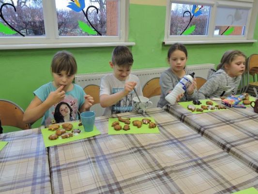 Grafika #7: Pieczemy pierniki - klasa III