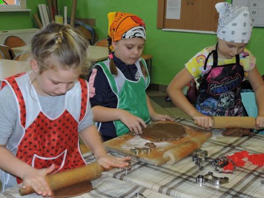 Grafika #3: Pieczemy pierniki - klasa III