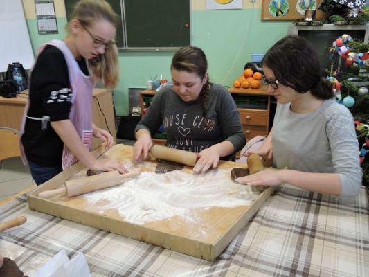 Grafika #1: Pieczemy pierniki - klasa VII