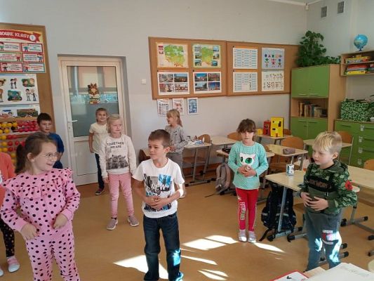 Grafika #0: Zabawy na zajęciach języka kaszubskiego - klasa 1 i 2.