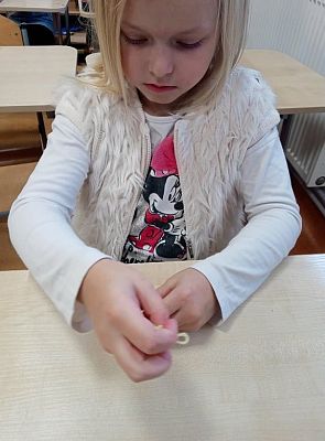 Grafika #3: Pompony w wykonaniu klasy 1 i 2.