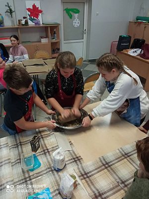 Grafika #4: Pieczemy pierniki - klasa 7.