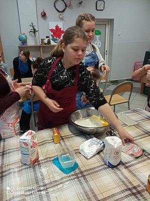 Grafika #1: Pieczemy pierniki - klasa 7.