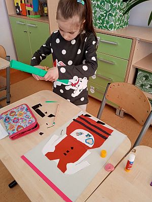 Grafika #12: Strój kaszubski - klasa 1 i 2.