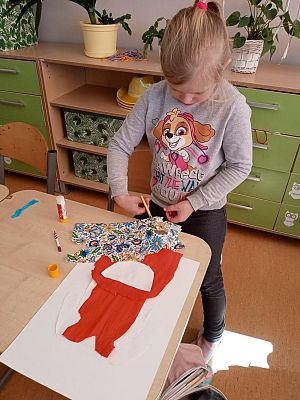 Grafika #5: Strój kaszubski - klasa 1 i 2.